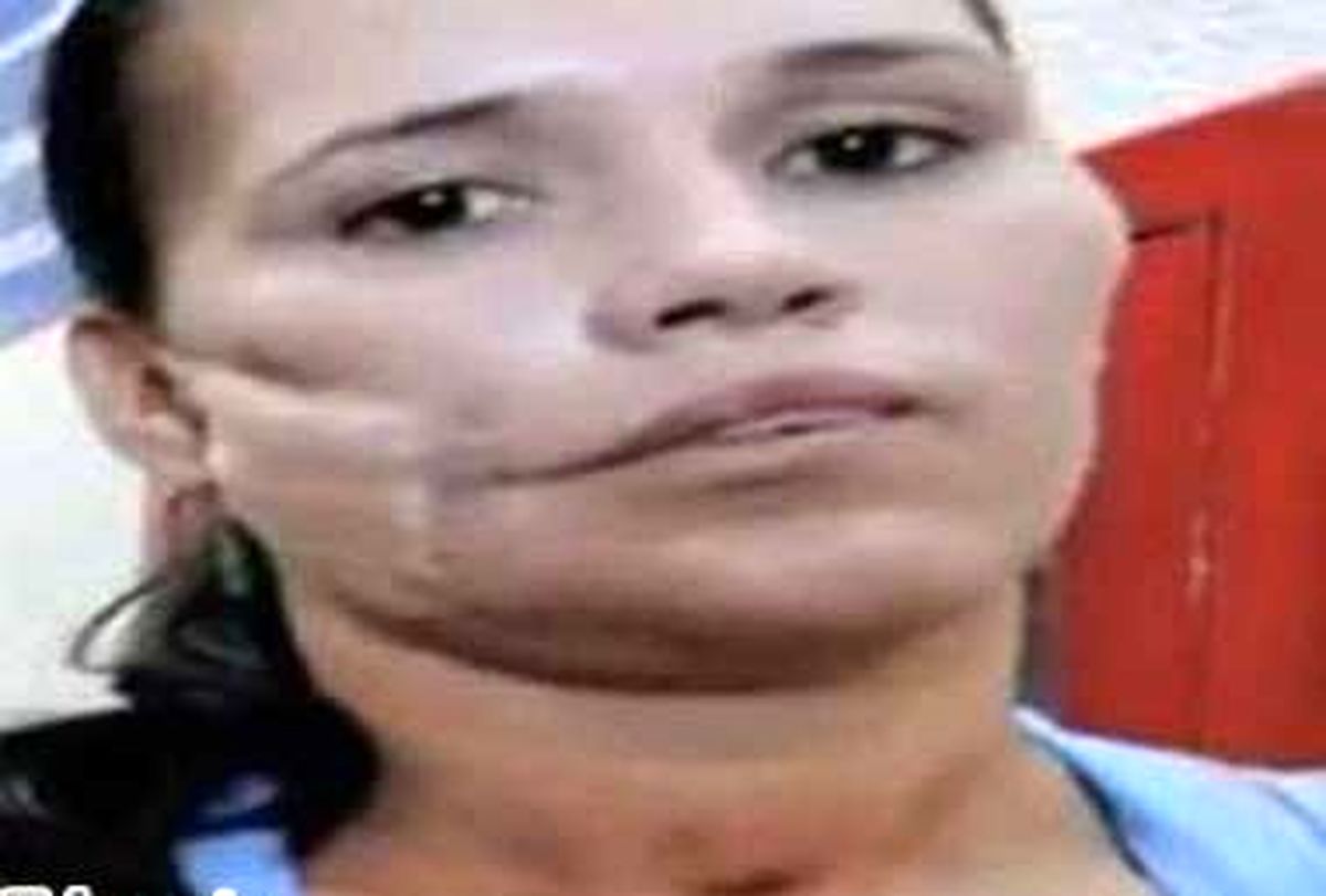 نارنجکمنفجرنشدهدرصورتاینزن/عکس