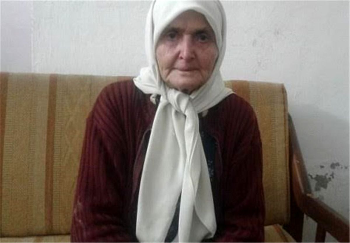 پیرزن سوری در رویای گرفتن فوق لیسانس+ عکس