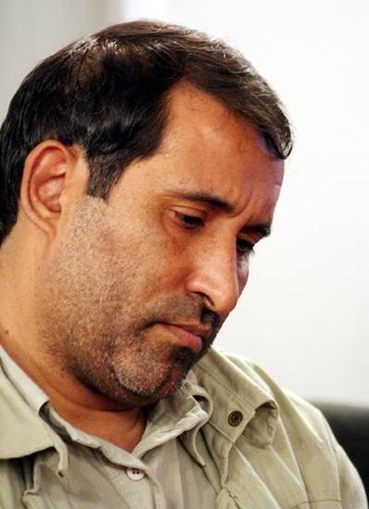 من و تو نیز متهمیم... در شعرمان کمی غنی سازی وجود دارد!