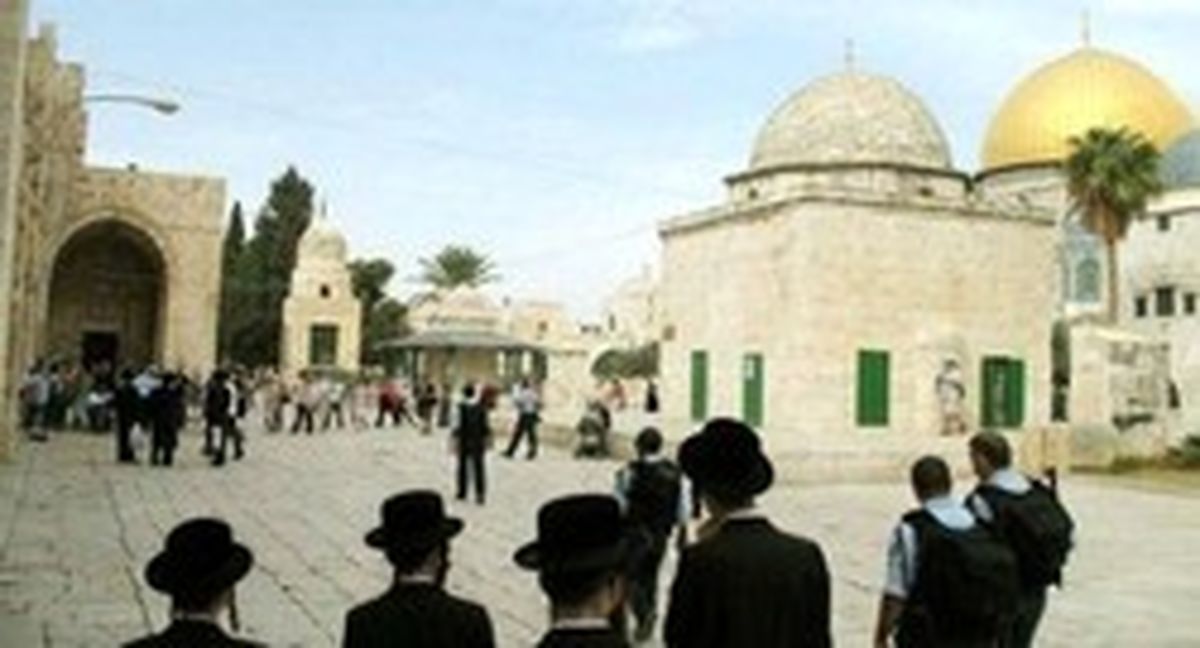 تعرض شهرک‌نشینان صهیونیست به مسجد الاقصی