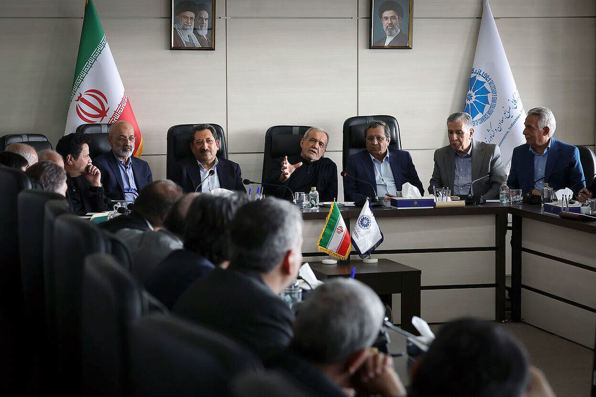 ستاد جنگ اقتصادی در اتاق ایران تشکیل شد 
