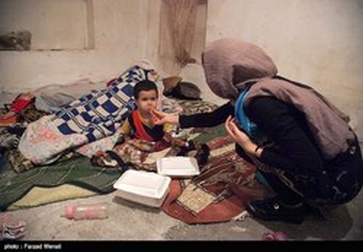 رهایی دو کودک کرمانشاهی از خانه معتادان +عکس