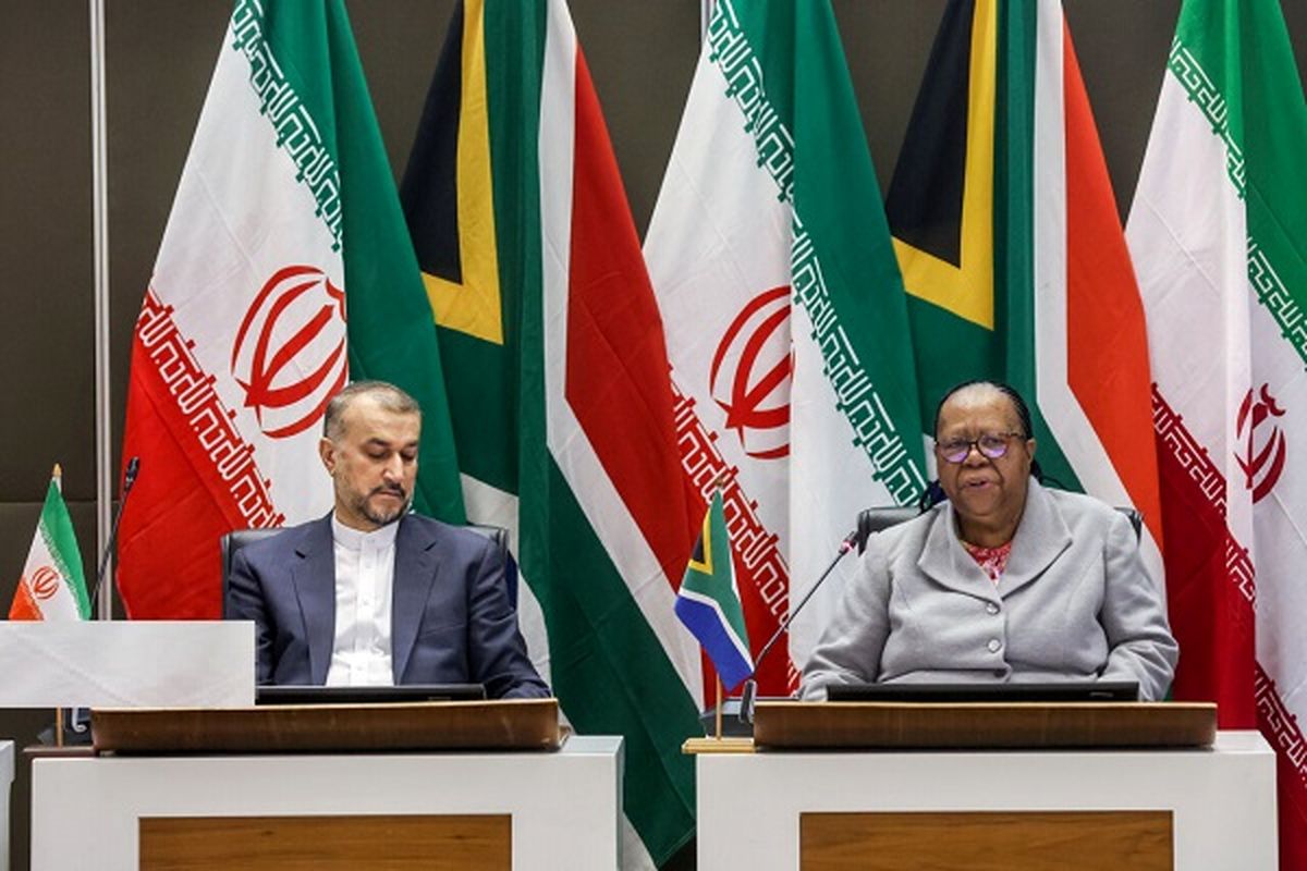 در جنگ اوکراین کنار هیچ یک از طرفین نبوده و نیستیم/ما هیچ گاه از مسیر دیپلماسی و گفت وگو فاصله نگرفته‌ایم