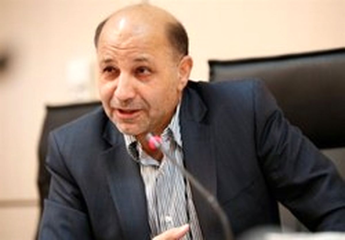 قره‌خانی: آخوندی فقط قول می‌دهد اما عملی در کار نیست