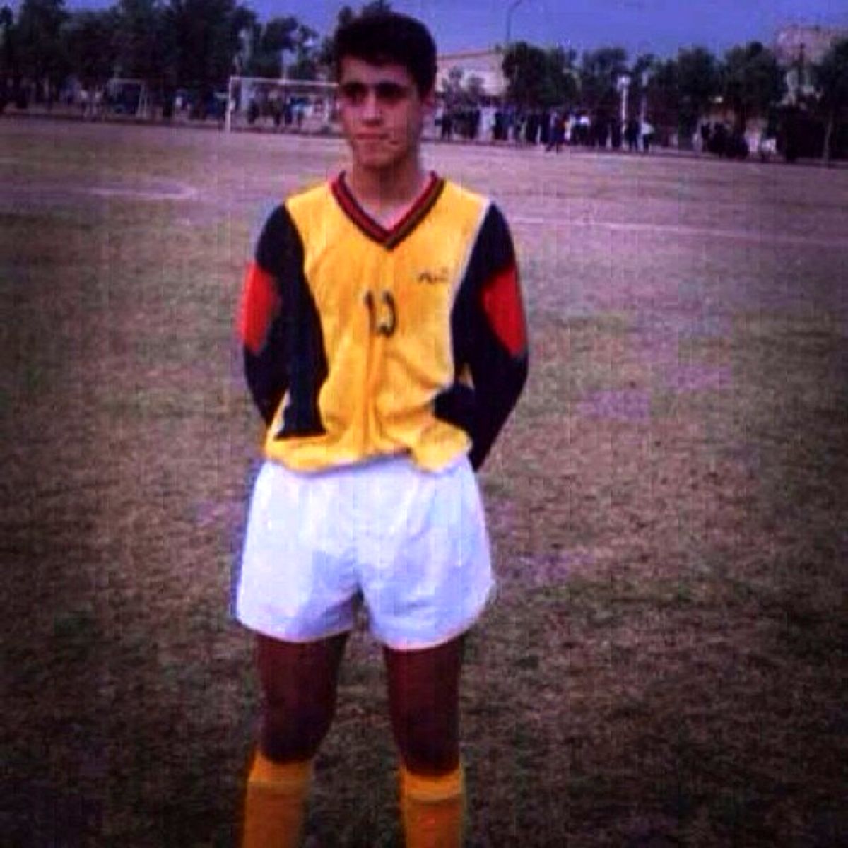 علی کریمی در 14 سالگی/عکس