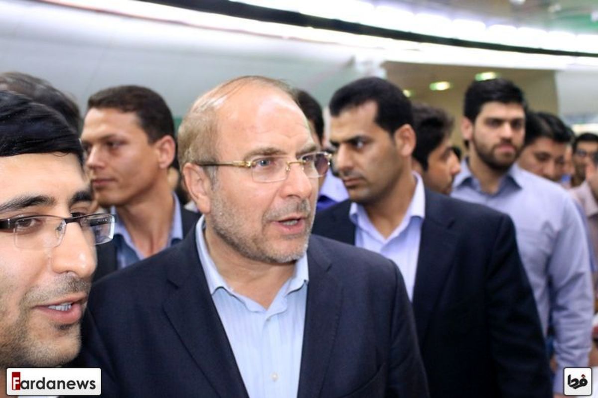 بازدید سرزده قالیباف از بازارچه خیریه مترو