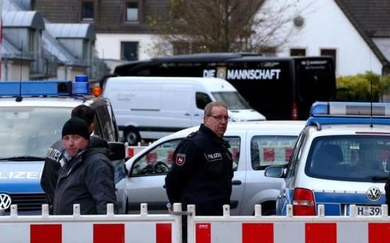 ریز برنامه ای که داعش برای آلمان ها داشت/ بمب گذاری در ایستگاه راه آهن پس از منفجر کردن استادیوم!