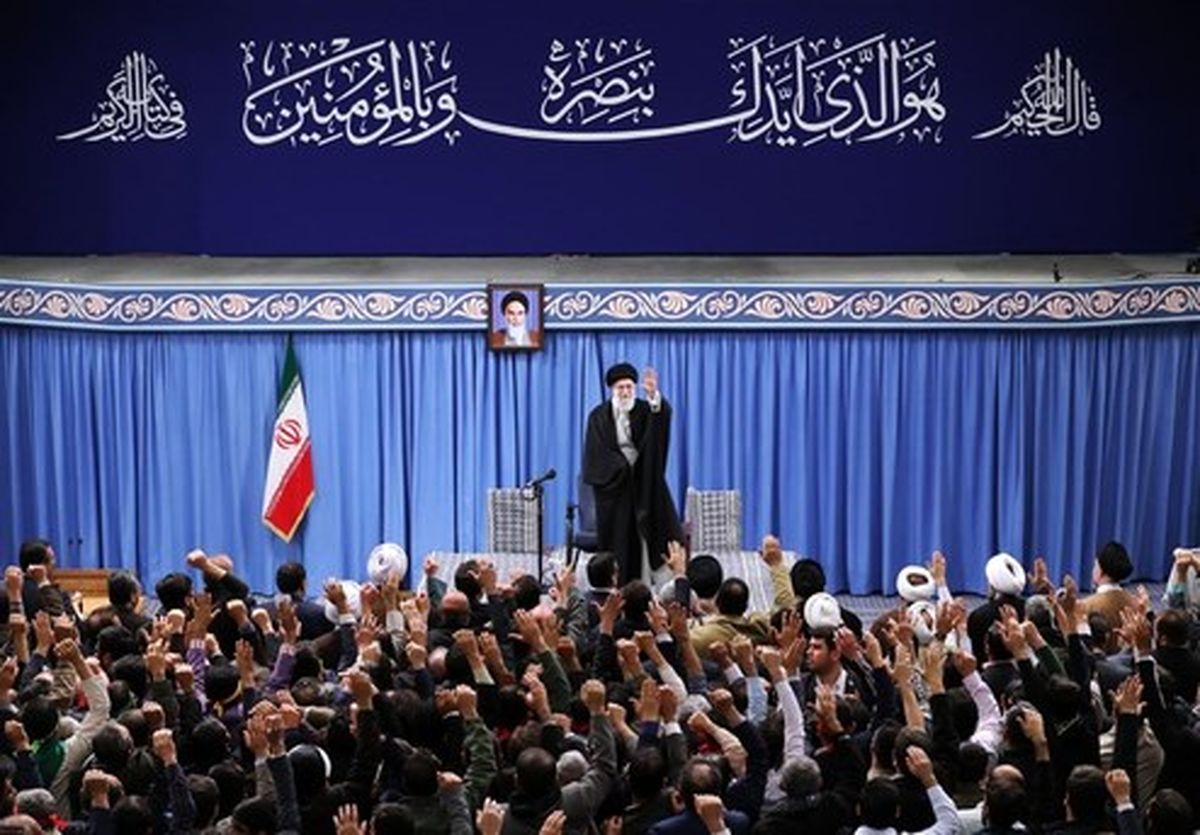 فراخوان دفتر رهبر انقلاب برای جمع‌آوری نظرات دانشجویان