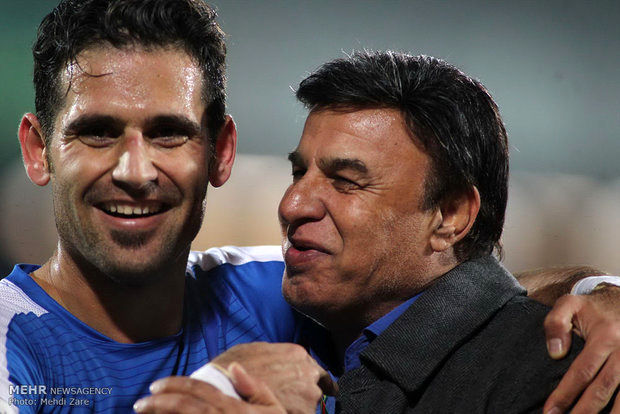 تصاویر: دیدار تیم های استقلال و سیاه جامگان