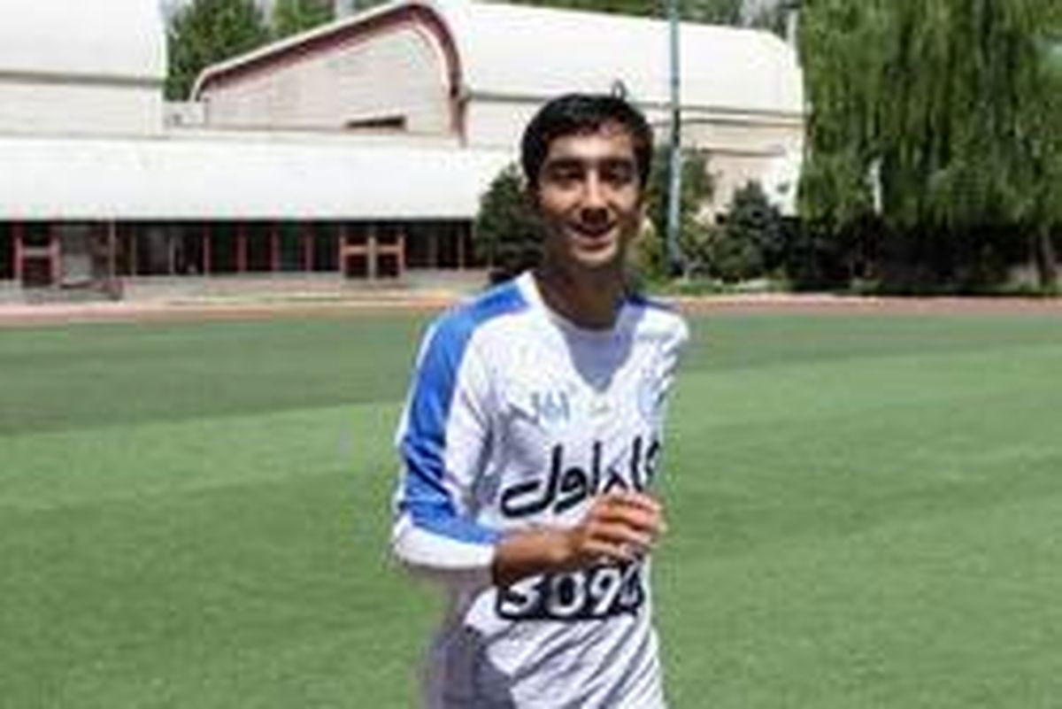 ستاره استقلال رباط پاره کرد