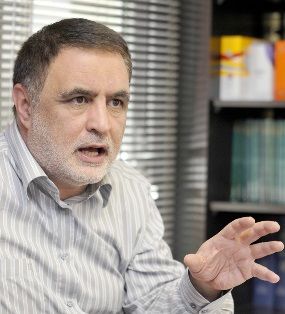 اصولگرایان از احمدی‌نژاد عبور کردند/احمدی‌نژاد عضو موثر جریان انحرافی بود/دوآلیسم لیبرال‌ها در قبال دولت!