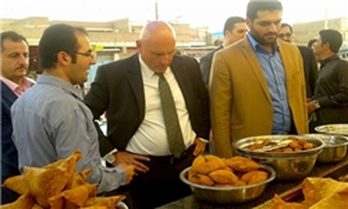 فلافلخوری سفیر سوئیس در اهواز+عکس