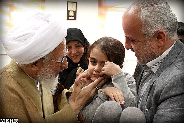 عکس/ دیدار آرمیتا با آیة‌الله جوادی آملی