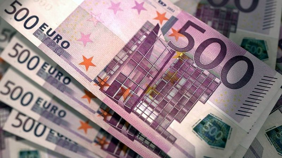 قیمت دلار، یورو، درهم، لیر و دینار امروز ۲۳ آبان