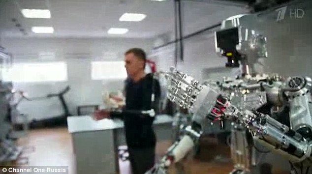 اولین مرد آهنی ارتش روسیه +عکس