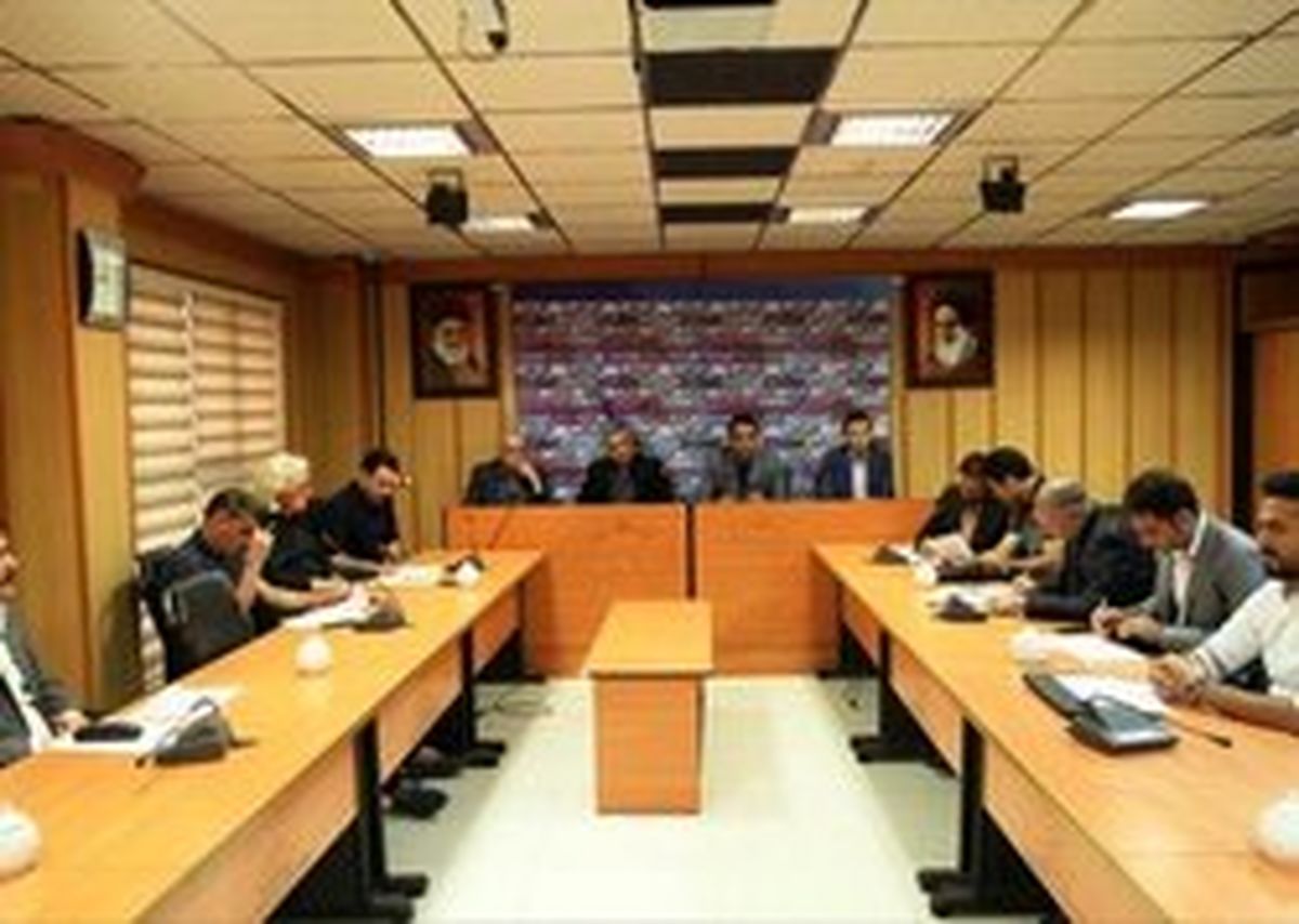 کدام مربیان لیگ برتری به نشست هم‌اندیشی رفتند؟