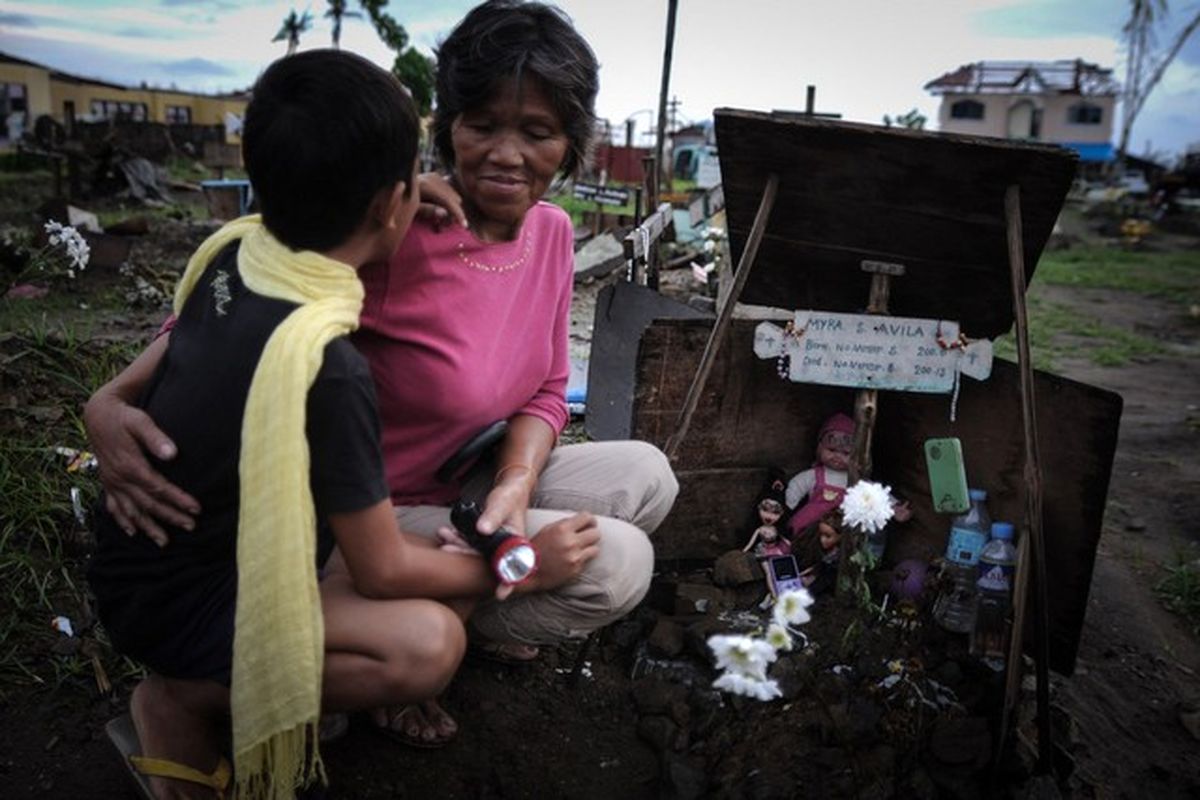 عکس/ جشن کریسمس توفان زدگان