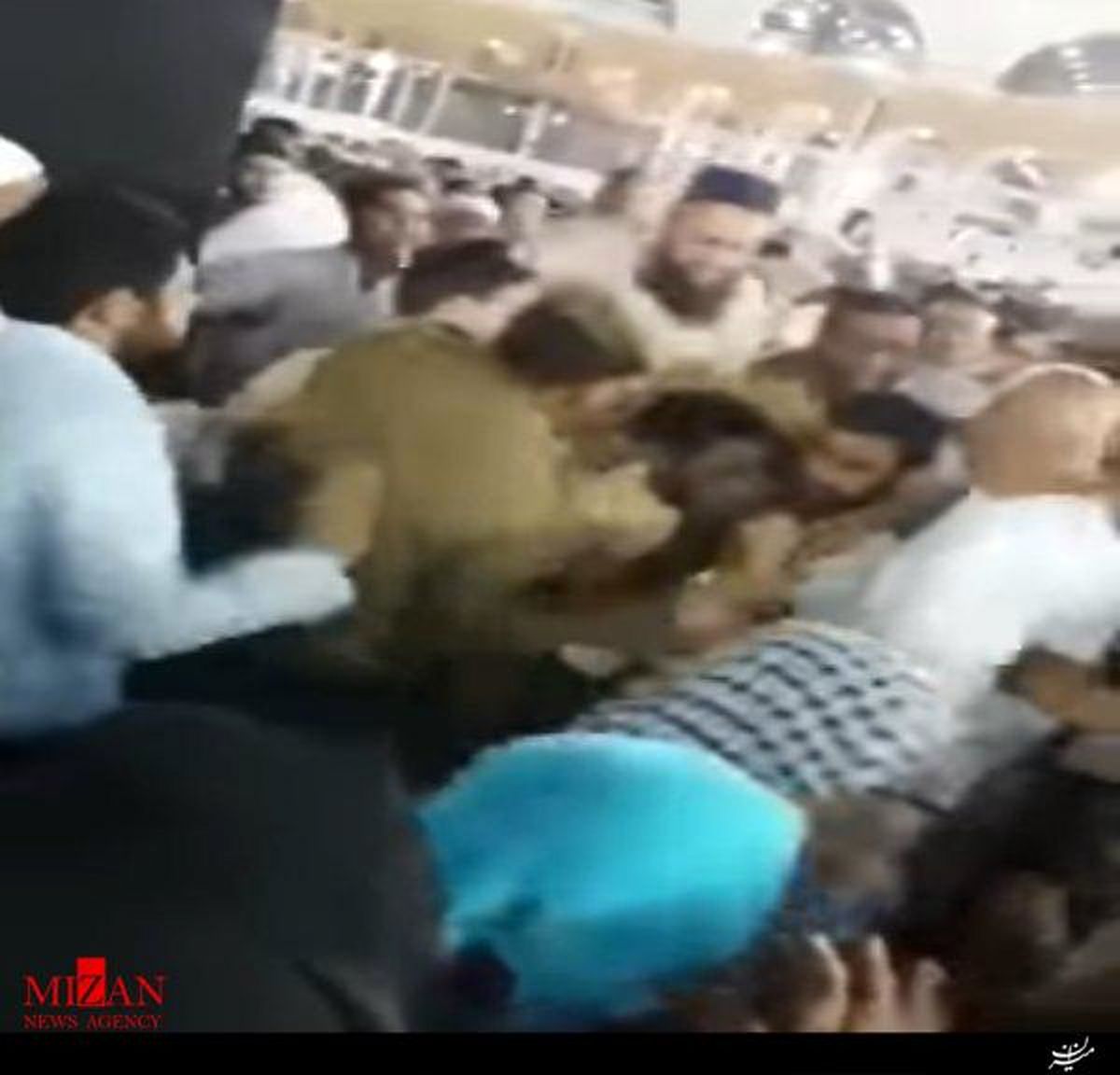 حقیقت جنجال کنار کعبه +عکس