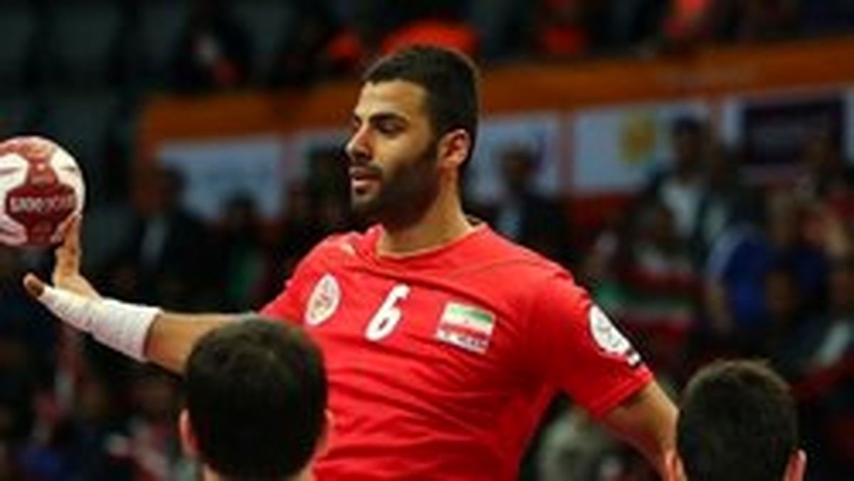 استکی بهترین بازیکن لیگ هندبال رومانی شد