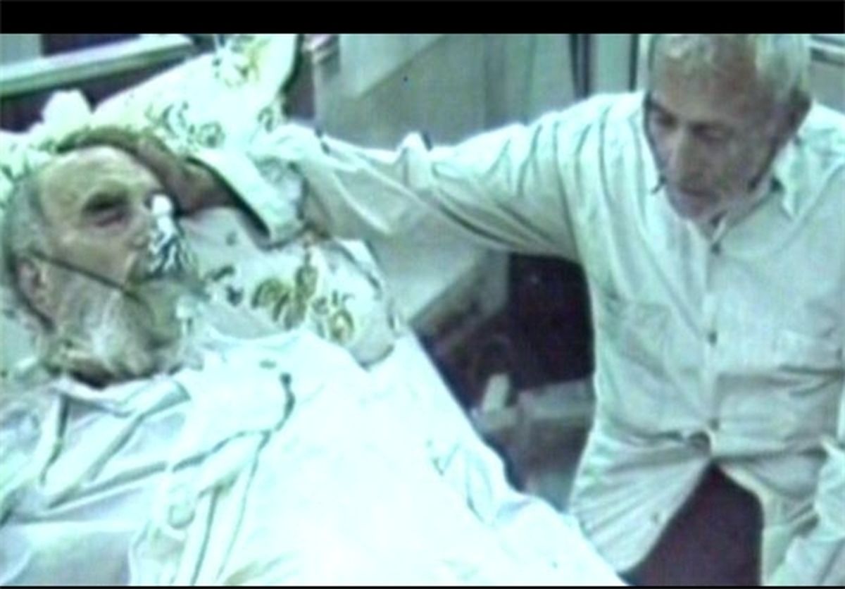 دعایی که بر بالین امام خوانده شد چه بود؟ +عکس