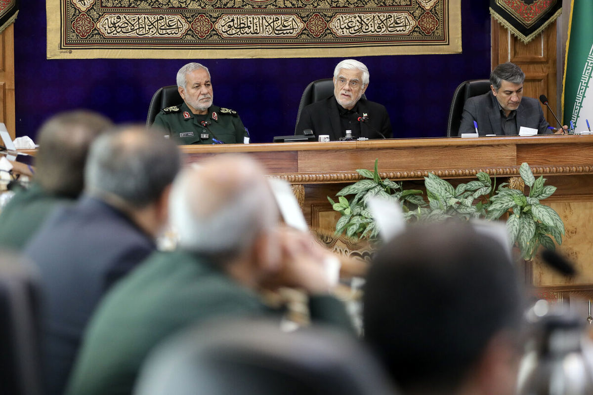 عارف: پیروزی در جبهه اجتماعی دلیل موفقیت در سایر جبههها بود