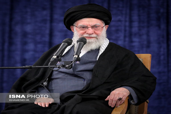 در مقابل افراد تخریب‌گر کوتاه نمی آییم