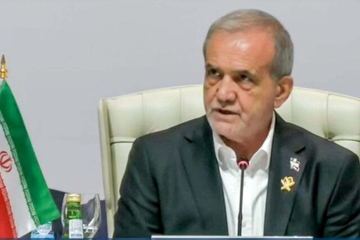 خداقوتِ پزشکیان به قهرمانان و کادر فنی تیم کشتی