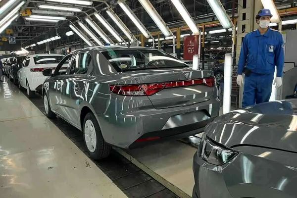 جهش باورنکردنی قیمت خودرو در نیمه بهمن ۱۴۰۴ | این خودرو ۱۷۰ میلیون گران شد