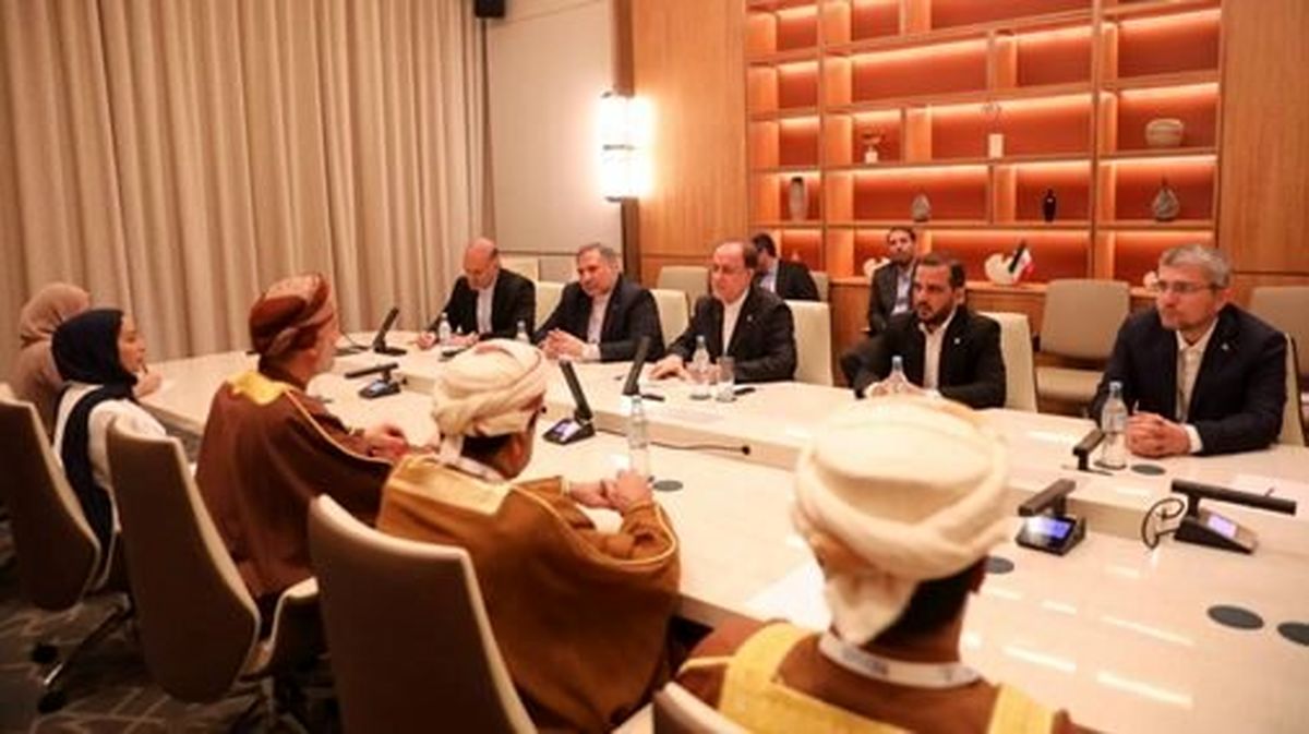 حاجی بابایی در دیدار با رئیس مجلس عمان:مخالفت ایران با مذاکرات مستقیم با آمریکا به خاطر بدعهدی آنها در برجام است