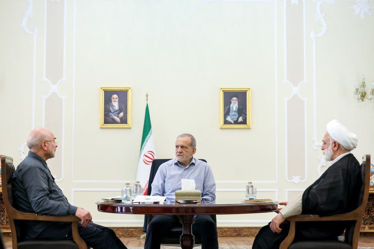 برگزاری جلسه سران قوا به میزبانی رئیس جمهور