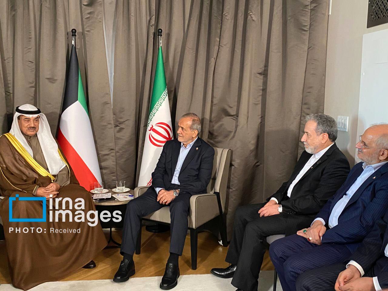 دیدار و گفتوگوی پزشکیان و ولیعهد کویت در نیویورک