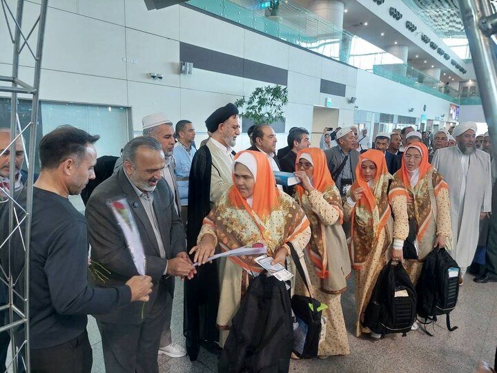 زمان رفت و برگشت زائران ایرانی به حج