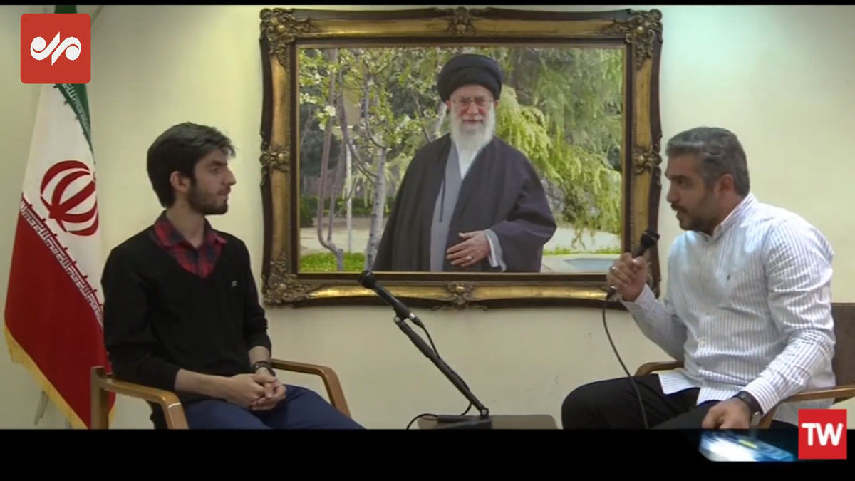 ماجرای ارتباط چشمی یک دانشجو با رهبر انقلاب