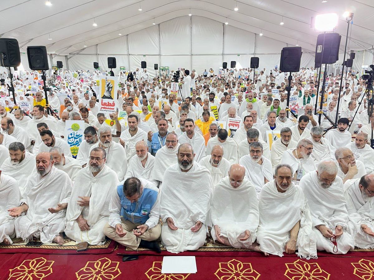 قطعنامه پایانی مراسم برائت از مشرکین در عرفات/ حاجیان خواستار قطع ارتباط همه دولتها با رژیم صهیونیستی شدند