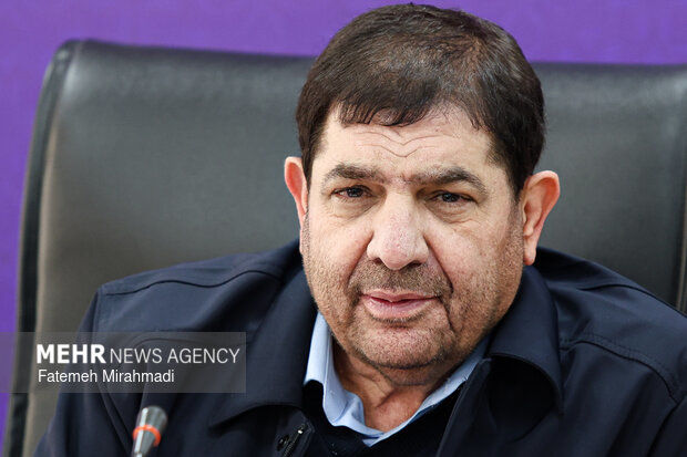 مخبر: با تکیه بر جوانان می‌توان مسائل پیچیده کشور را حل کرد