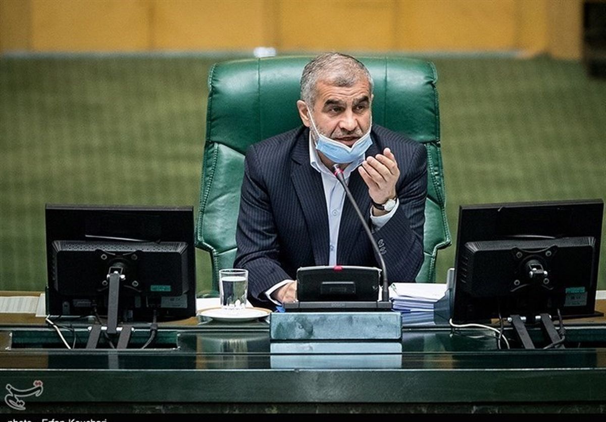 علی نیکزاد: هیچ بهانهای برای رفع مشکلات اقتصادی مردم پذیرفته نیست