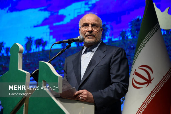 تصاویر: حضور قالیباف در اختتامیه کنگره ۱۸ هزار شهید خراسان رضوی در مشهد