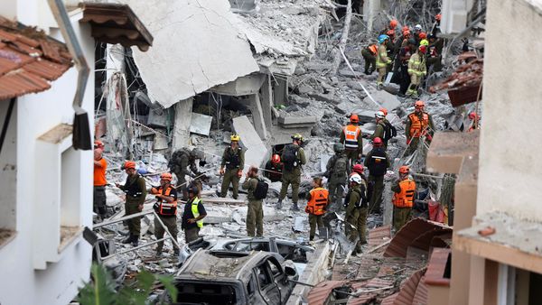 اعتراف تحلیلگر اسرائیلی: ایران دقیق می‌زند و کودک نمی‌کشد