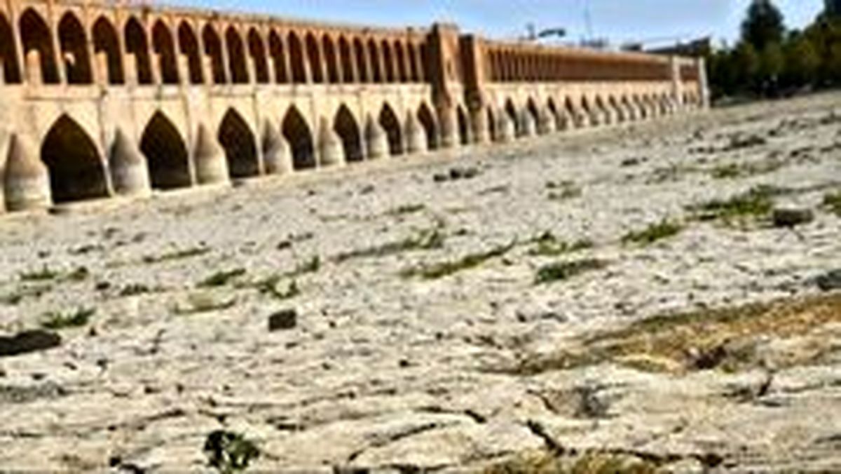 اصفهان تا ۲۰۲۵ خالی از سکنه میشود؟