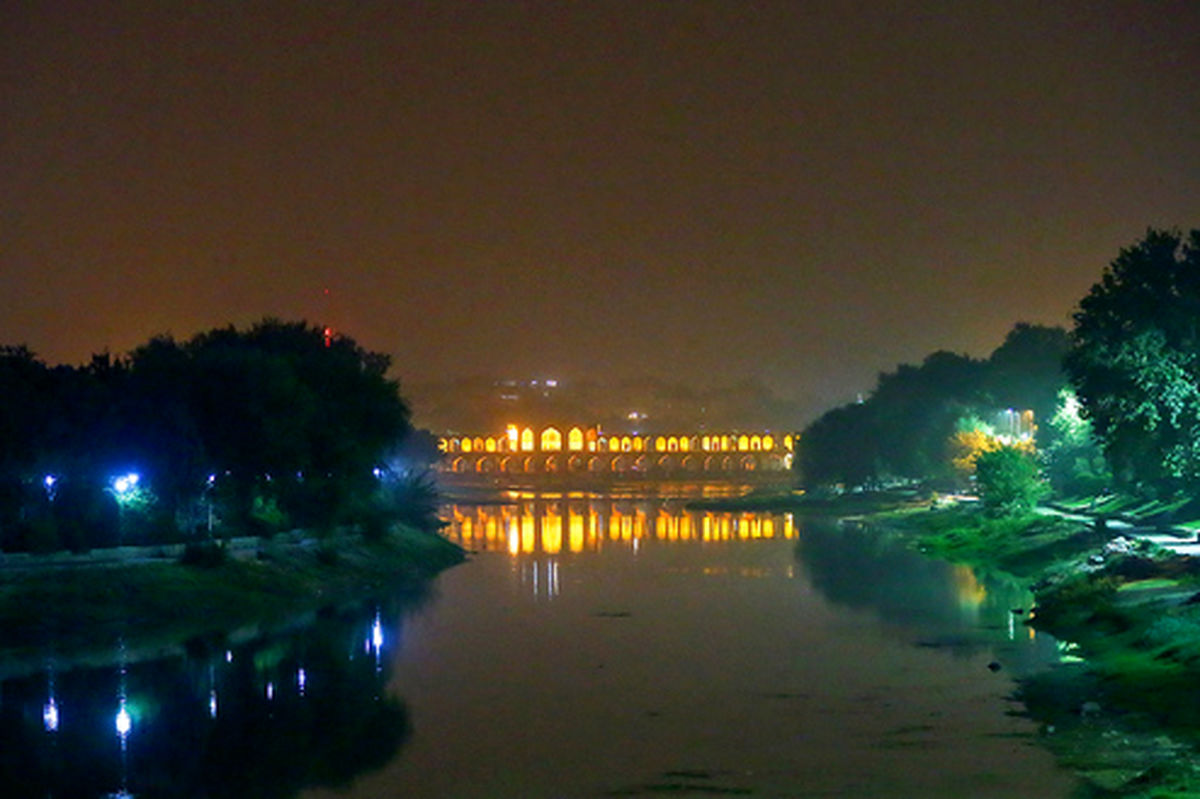 تصاویر: گرد و غبار هوای اصفهان