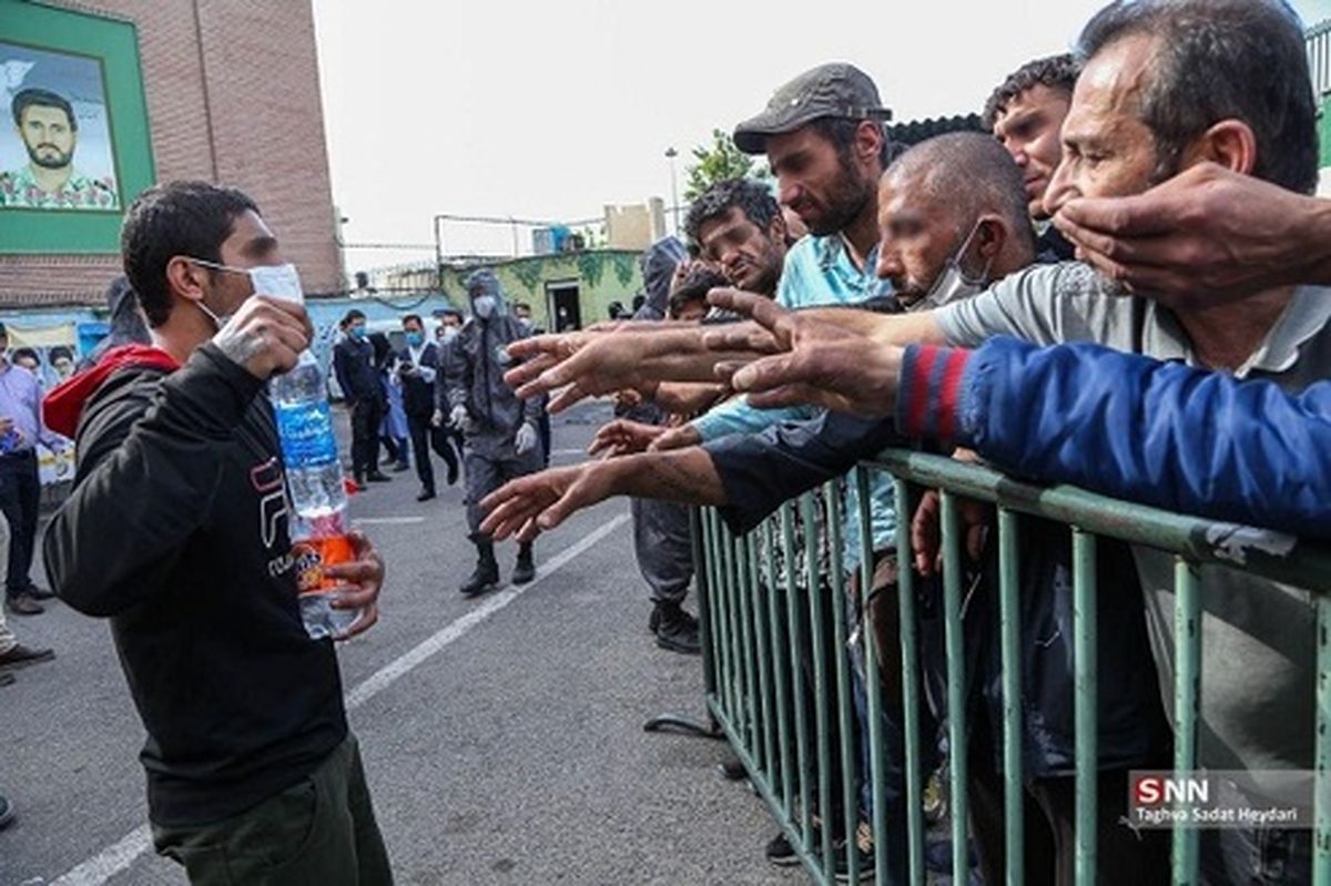 مواد زدن وسط کلانتری مولوی! +تصاویر