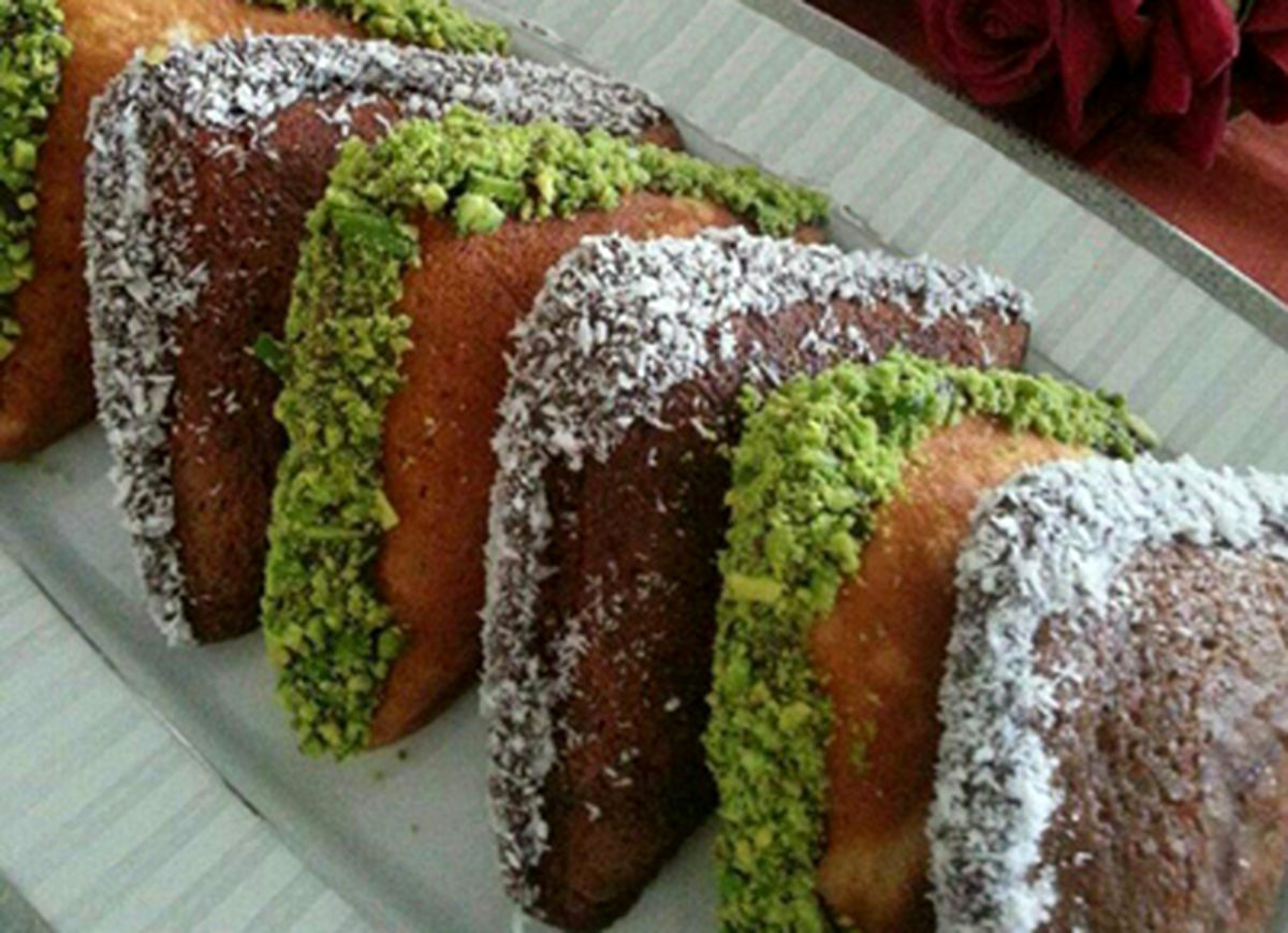 طرز تهیه کیک سه دقیقه‌ای