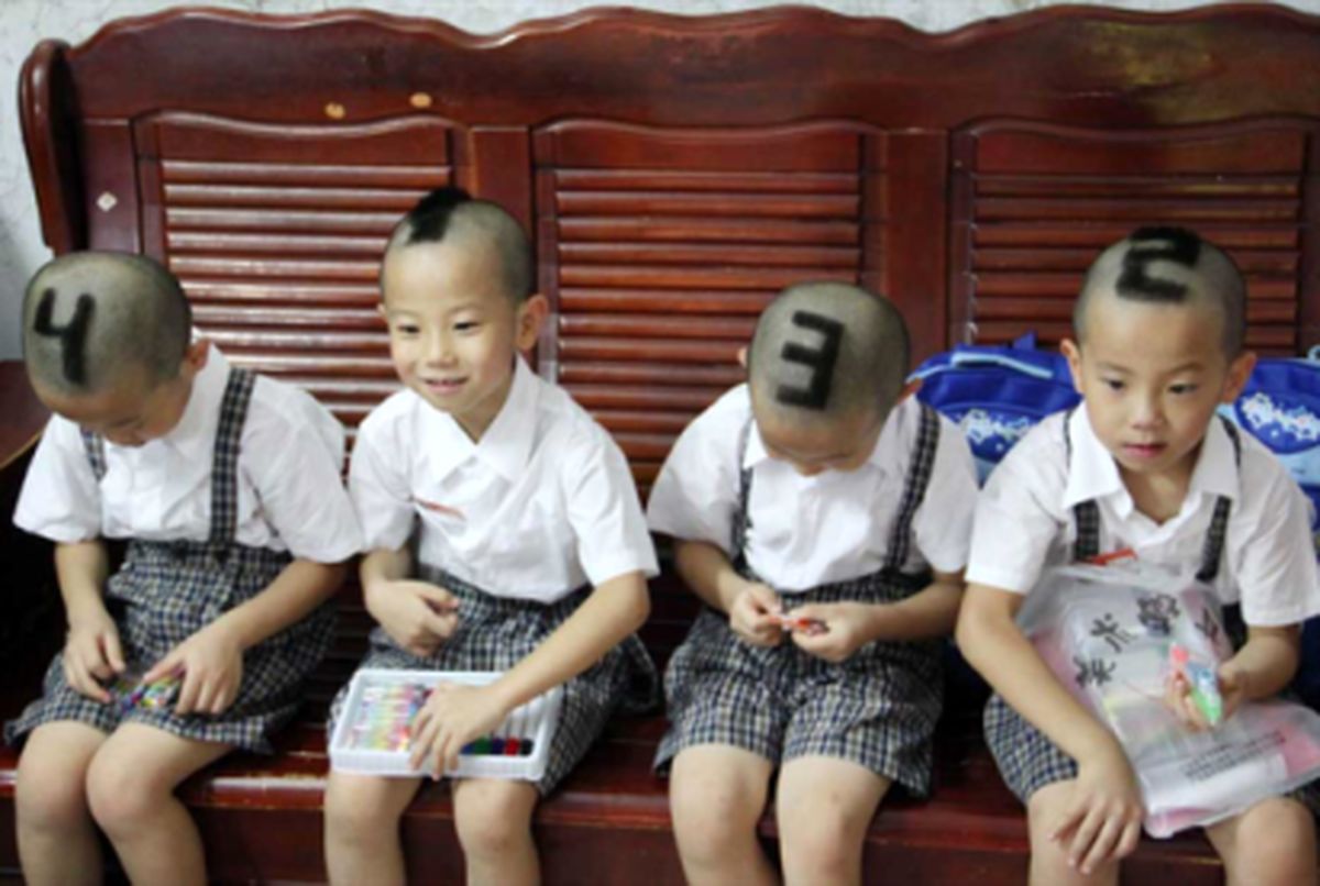 ابتکارمادرچینی برای شناسایی4قلوها/عکس