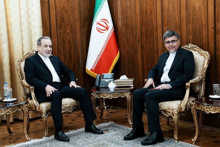 دیدار سفیر جدید جمهوری اسلامی ایران در سیرالئون با عراقچی