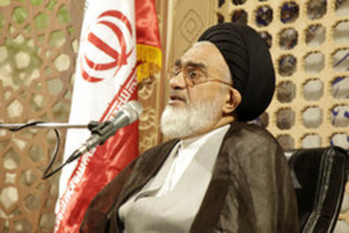 آیت‌الله سعیدی: پا در کفش مراجع کردن ایستادن مقابل فرمان رهبری است