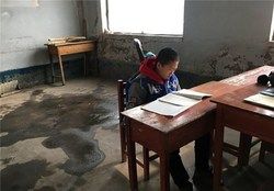 این مدرسه تنها برای یک دانش‌آموز باز است +عکس