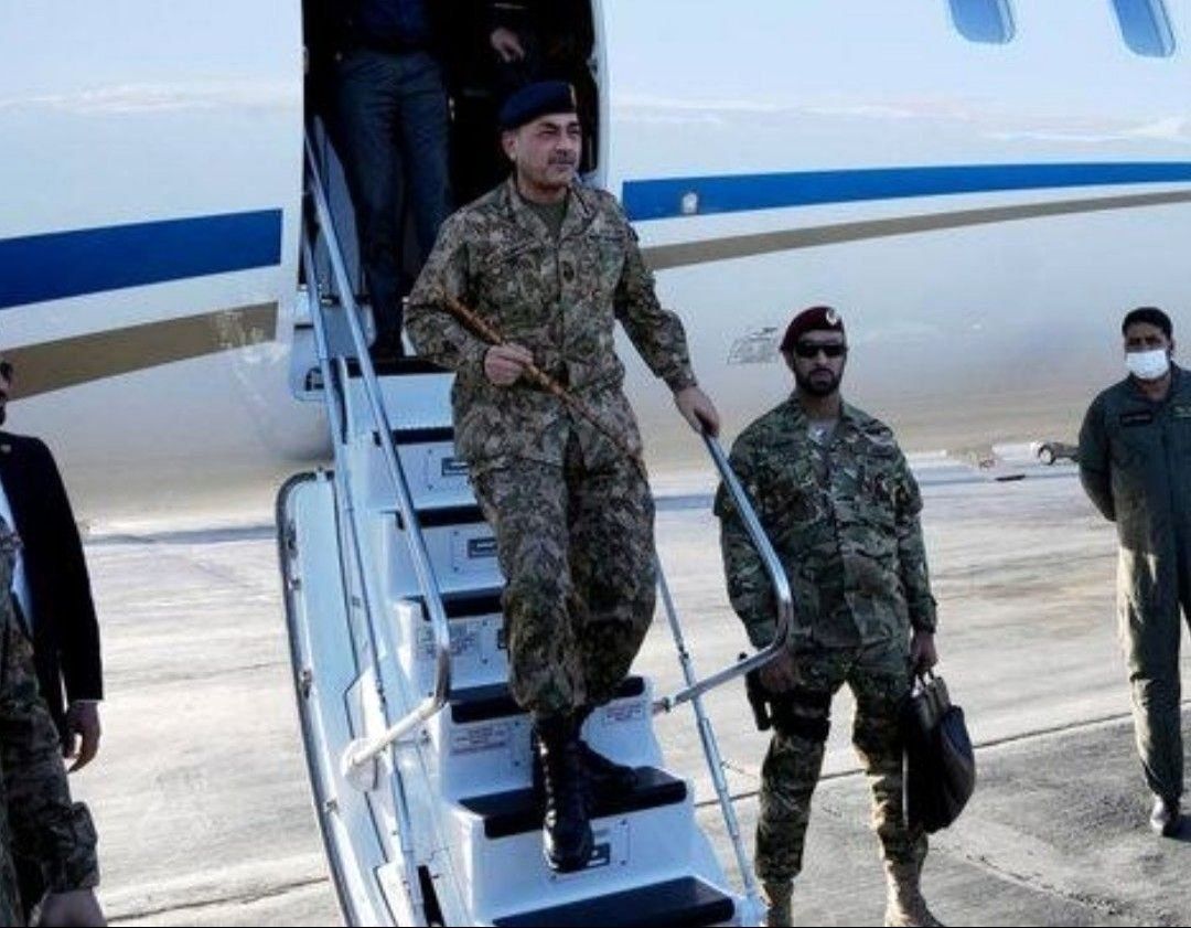 عاصم منیر وارد تهران شد