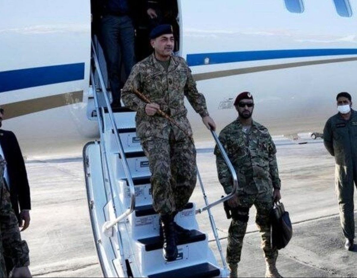 عاصم منیر وارد تهران شد