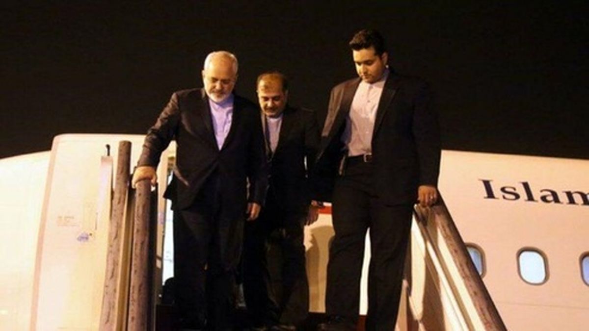 ظریف وارد مسکو شد