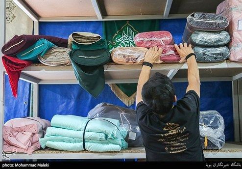 تصاویر: کارگاه تولید کتیبه و پرچم